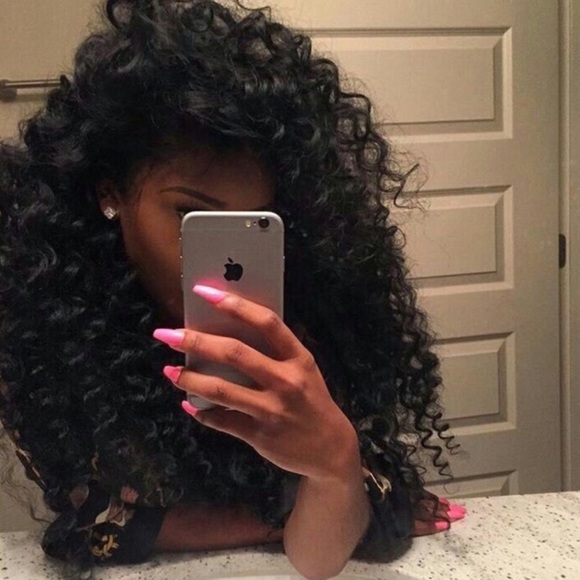 Short Curly Synthetic Lace Front Wig - Picture 4 of 5